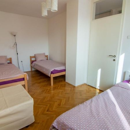 Green Paradise Square Apartment Skopje Eksteriør bilde